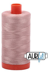 Aurifil Mako 50wt Cotton 1300 m 1422 yd. spool - 2375 Antique Blush